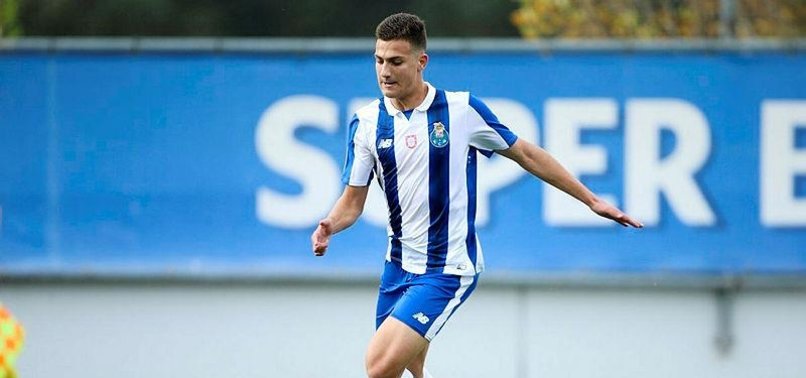 Porto Defender Diogo Dalot Moves To Manchester United Anews