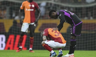 Galatasaray fight back, but lose to Bayern Munich in Istanbul