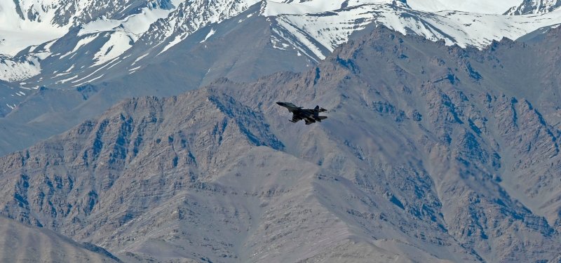 Indian ex-army chief sees no full-blown war with China
