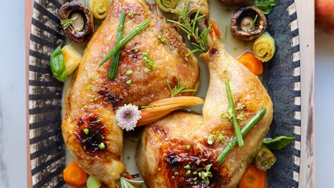 Elmalı, Mantarlı, Sebzeli Fırın Tavuk