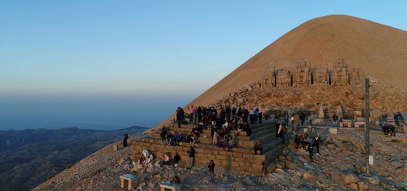 STORIED MT. NEMRUT DRAWS GLOBAL TOURISTS TO SE TURKEY