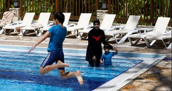 Turkey's Muslim-friendly resorts offer tourists modest holidays