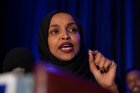 Başörtülü Kongre üyesi Ilhan Omar’a terörist benzetmesi