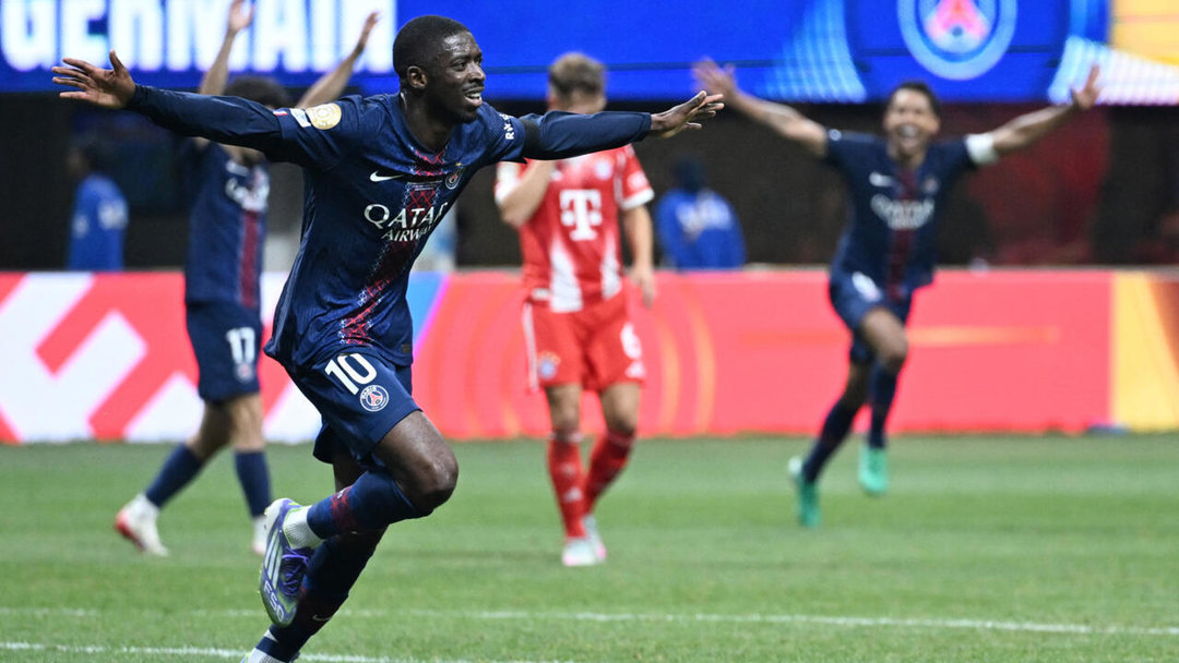 PARIS SAINT-GERMAIN HEDEFE İLERLİYOR