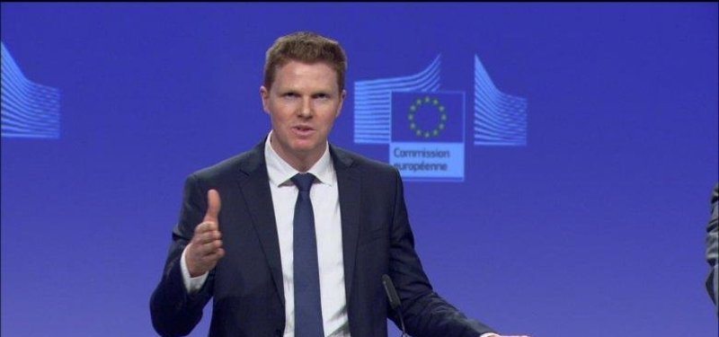 Poland gets formal EU demand to pay fines over judicial regime