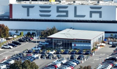 Tesla recalls 2 million vehicles sold in U.S. to fix autopilot issues
