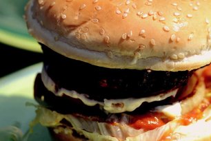 Barbekü Soslu Hamburger