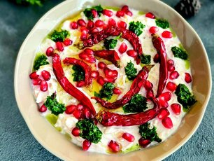 Kerevizli, Ayvalı Atom