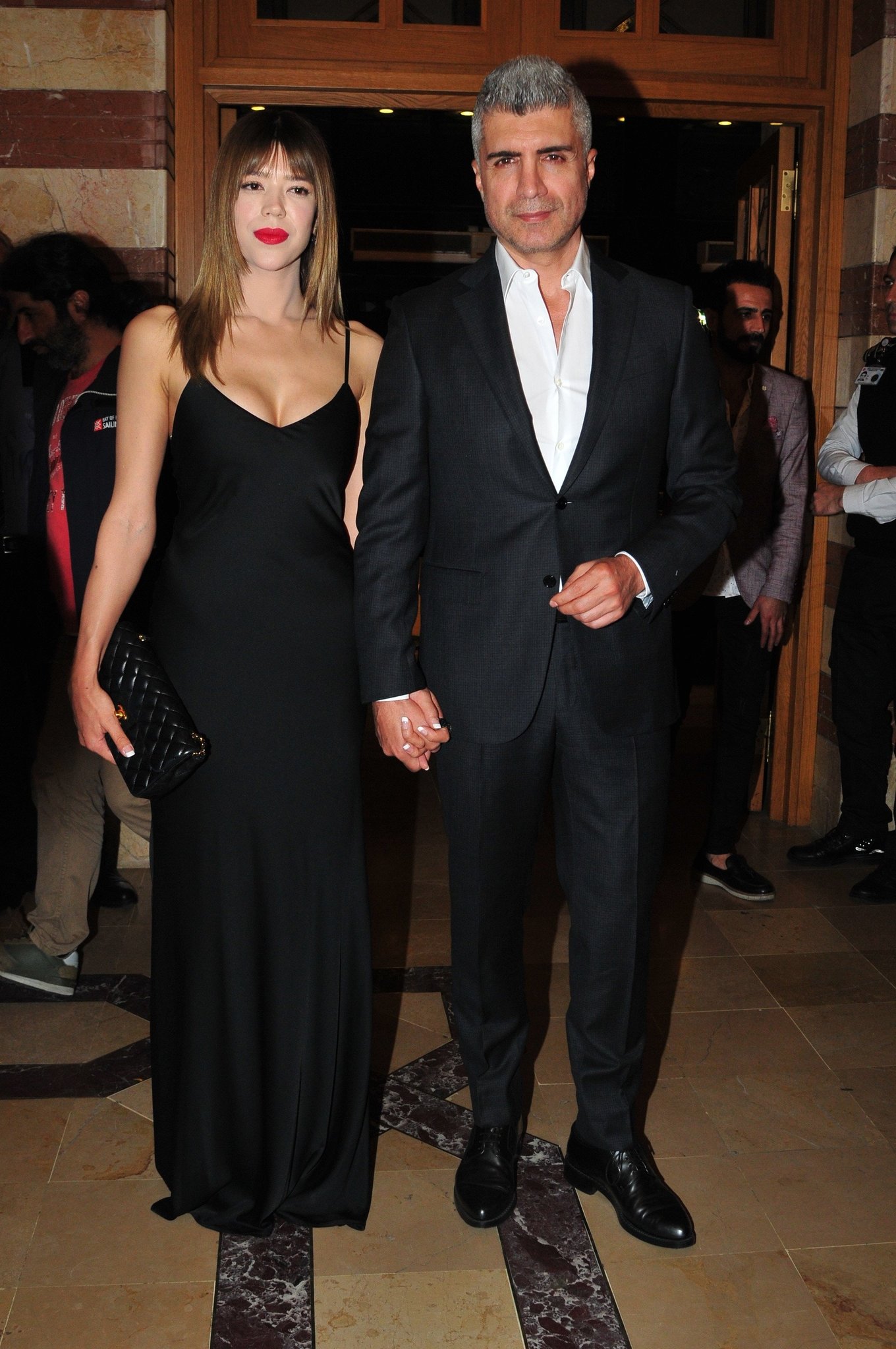 ozcan deniz bosandigi esi feyza aktan dan sonunda ayrildi samdan