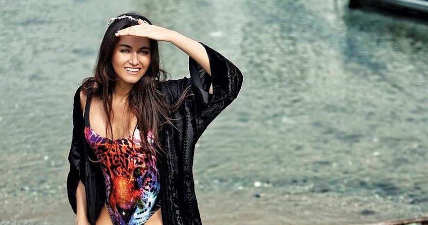 Aşk hayatında dikiş tutturamadı