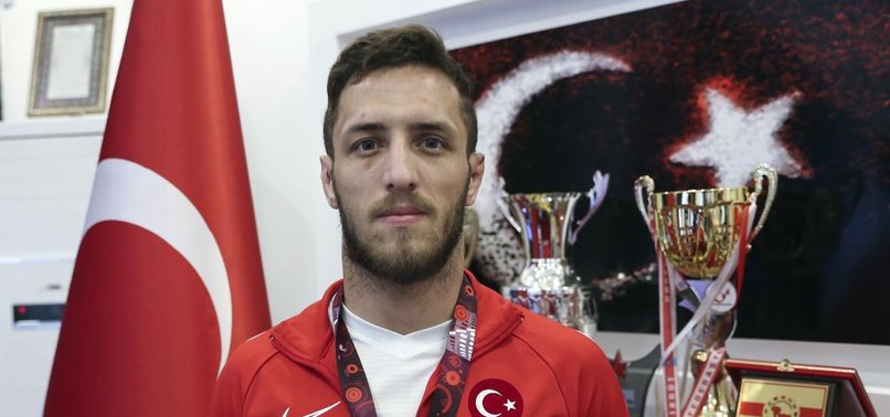 TURKISH WRESTLER YAVUZ WINS SILVER MEDAL IN WORLD CUP