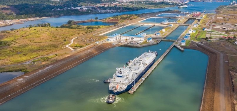 TRAFFIC AT PANAMA CANAL LOCKS TEMPORARILY SUSPENDED AFTER FIRE BREAKS OUT