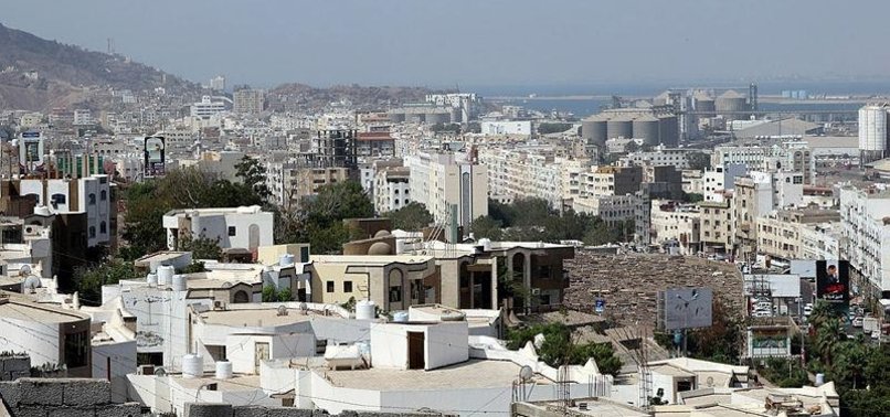 SEPARATISTS CLASH WITH GOVERNMENT FORCES IN YEMENS ADEN