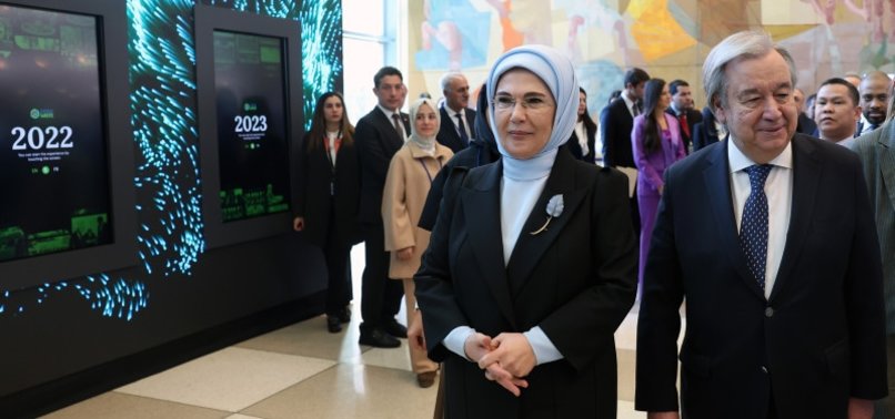 TURKISH FIRST LADY MEETS UN CHIEF IN NEW YORK