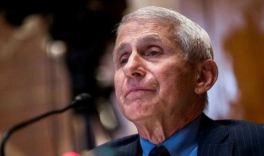 Fauci, face of U.S. battle against COVID-19, tests positive