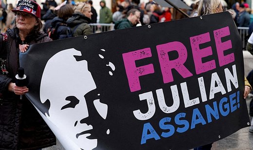 Julian Assange’s wife denounces US diplomatic assurances