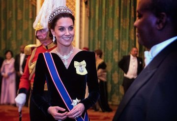 Kate Middleton, Prenses Diananın tacıyla göz kamaştırdı