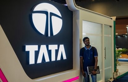 ahrefindextatagroupclasstkktLnktargetblankTataGroupatanİngiltereye4milyarsterlinlikbataryayatırımı