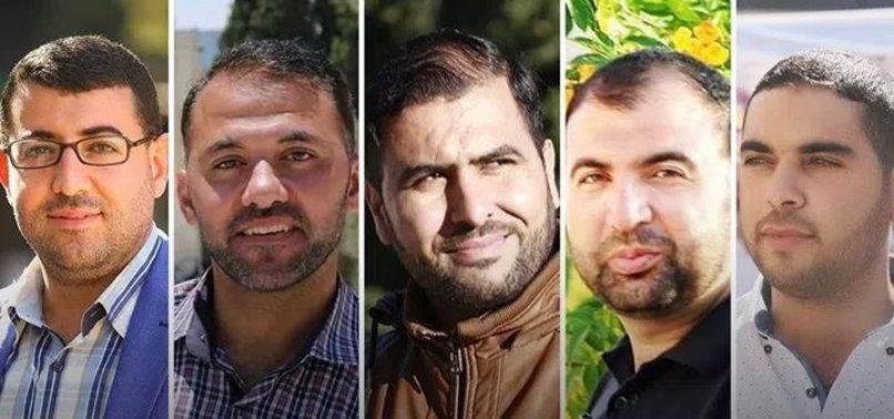 PA SECURITY FORCES ARREST 5 JOURNALISTS IN WEST BANK