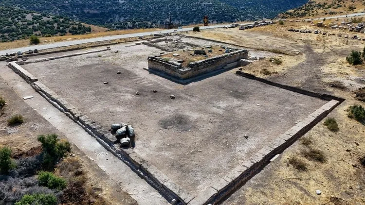 250-meter hellenistic wall unearthed at Blaundos Ancient City in Western Türkiye