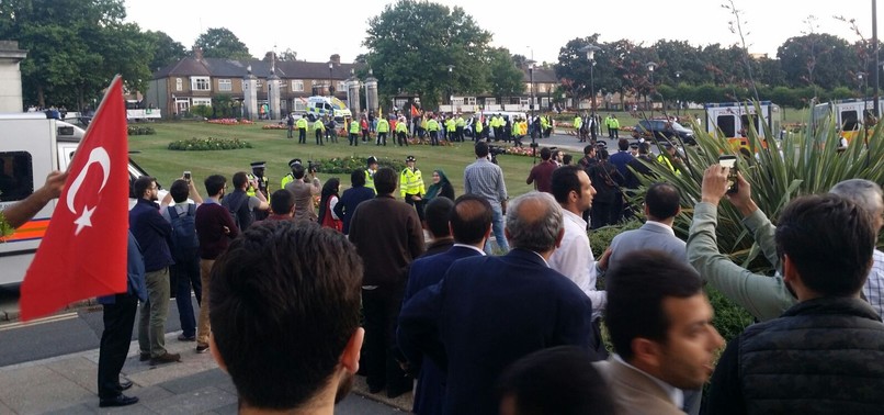 PKK SUPPORTERS ATTACK JULY 15 COMMEMORATION EVENT IN LONDON