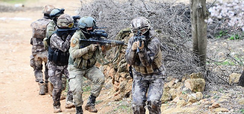 TURKEY WILL END YPG/PKK TERROR THREAT IN EAST OF THE EUPHRATES: MINISTER AKAR