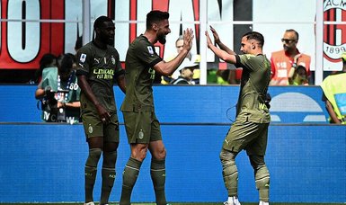 Rejuvenated Milan see off Lazio to keep top-four hopes alive