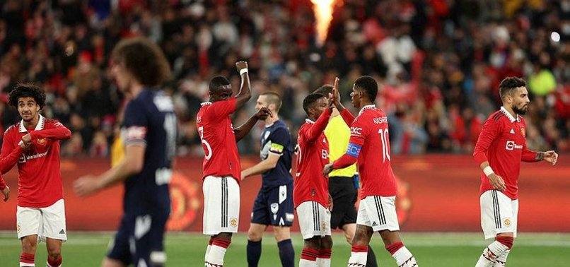 MANCHESTER UNITED BEGIN AUSTRALIAN TOUR WITH 4-1 WIN OVER MELBOURNE