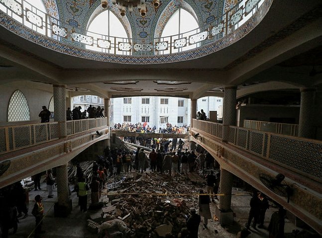 Death toll in Pakistan mosque blast rises to 47: hospital