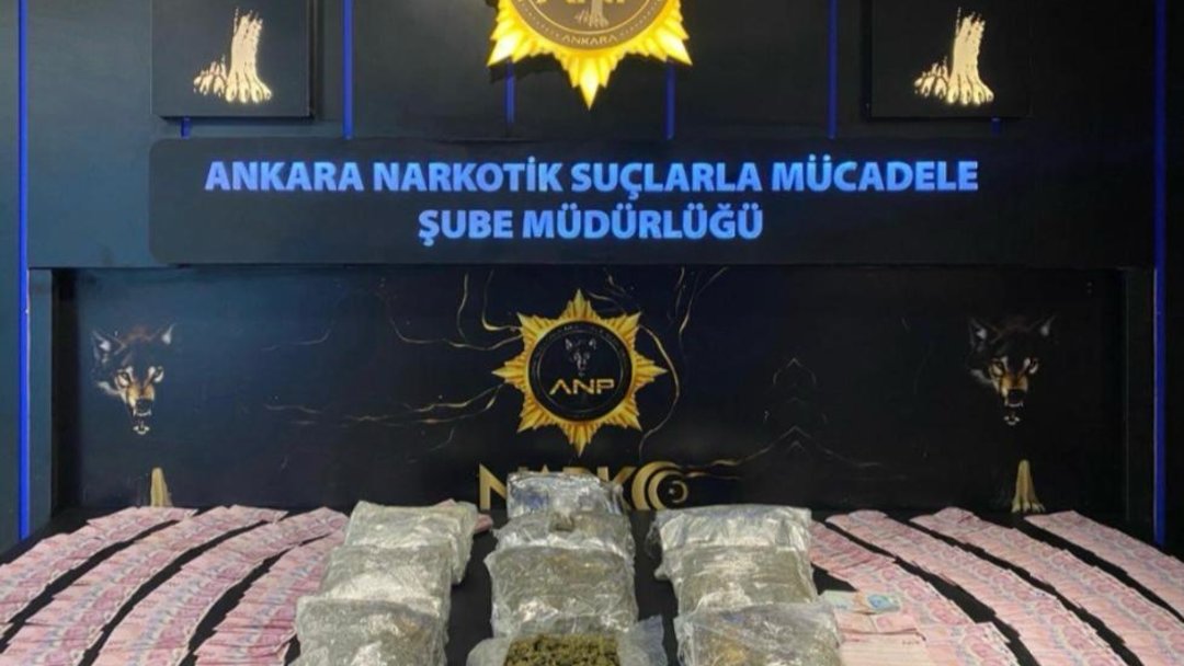 ZEHİR TACİRLERİNE OPERASYON