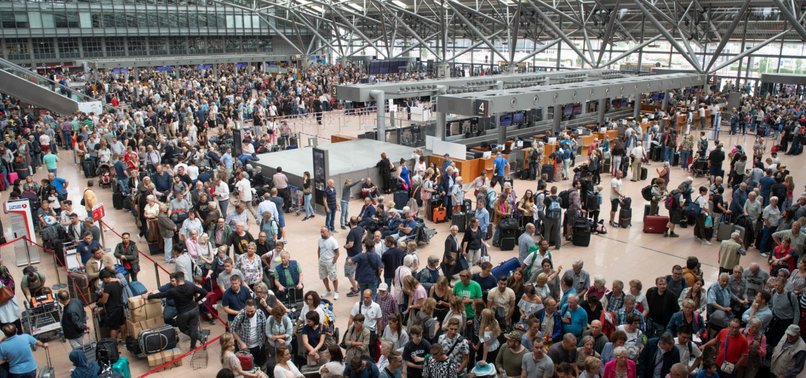 POWER OUTAGE STOPS FLIGHTS AT HAMBURG AIRPORT