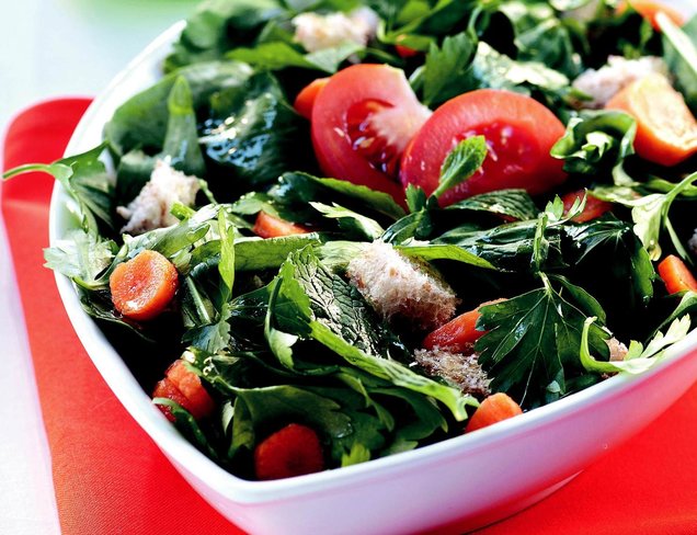 Köy Ekmekli Salata