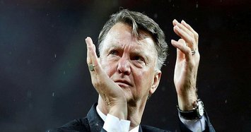 Van Gaal rules out Bayern return while Hoeness remains president