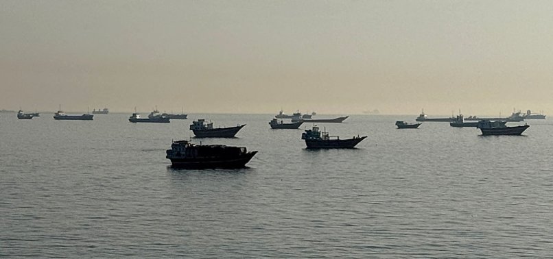 UNDER PEACE DEAL, US FORCES LIFT BLOCKADE ON ALL MARITIME TRAFFIC ENTERING AND EXITING IRANIAN PORTS