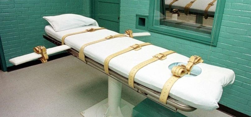 ARIZONA PLANS TO EXECUTE FIRST PRISONER IN NEARLY 8 YEARS