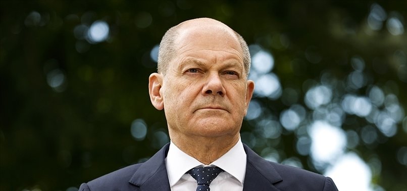SCHOLZ QUESTIONS CLIMATE PROTESTS AFTER BERLIN TRAFFIC ACCIDENT