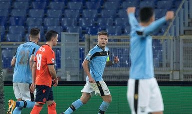 Lazio advance in CL for 1st time in 20 years with 2-2 draw