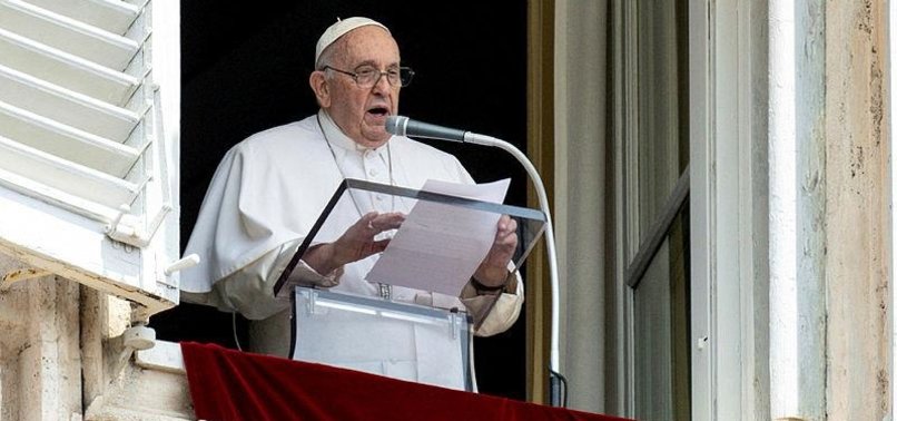 POPE LEADS VATICAN PRAYERS AFTER SURGERY