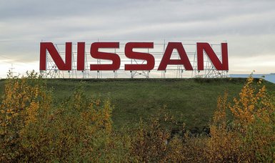 Nissan hands over all holdings in Russia for one rouble