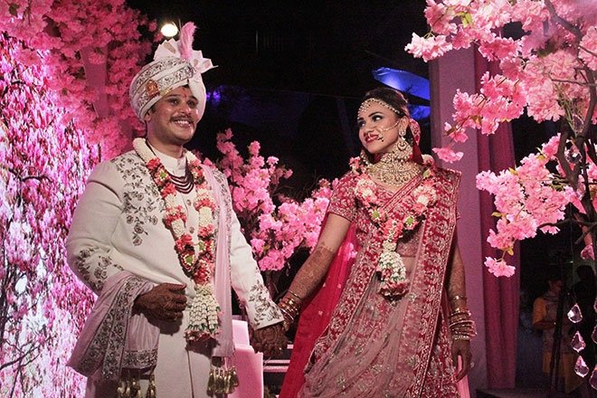 HİNDİSTAN’IN BAŞLIK PARASI DRAHOMA