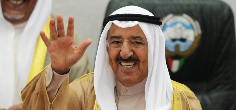 KUWAITI EMIR SETS OUT FOR SAUDI ARABIA FOR TALKS