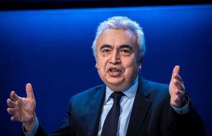 Fosilyakıtsektörüşimdizorkararlarvermekzorunda