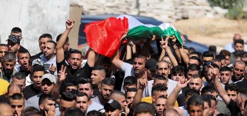 PALESTINIAN MAN SHOT IN THE HEAD BY ISRAELI FORCES IN WEST BANK - OFFICIALS
