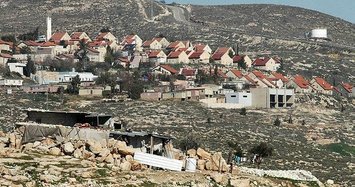 Israeli court orders settlers to vacate West Bank home