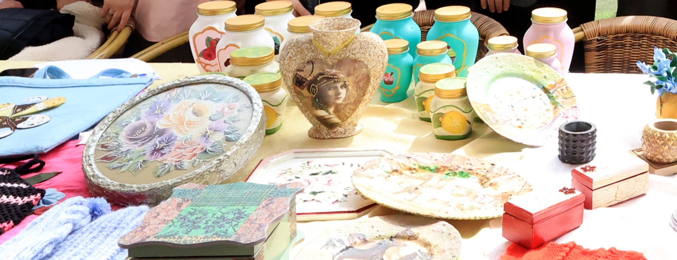 Edirne’de huzurevinde el sanatları öğrenen yaşlılar sergi açtı