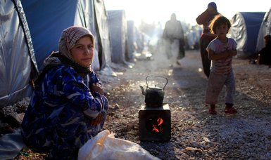 Palestinians start aid campaign for Syrian refugees