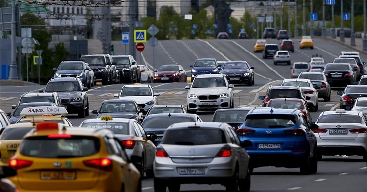 Rusya’da yeni otomobil satışlarında düşüş bekleniyor