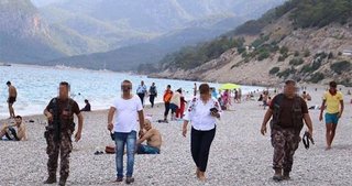 Ünlü plaja özel harekatçılardan operasyon
