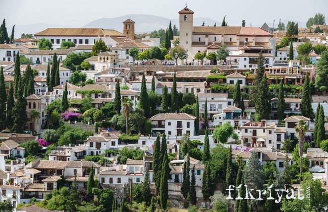 ALBAİCİN MAHALLESİ