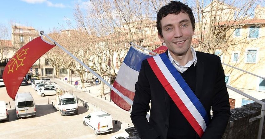 Irkçı belediye başkanından ’domuz’luk!